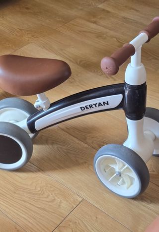 Bicicleta Deryan para niños 1-2 años