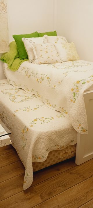 Cama nido hecha a medida, blanca