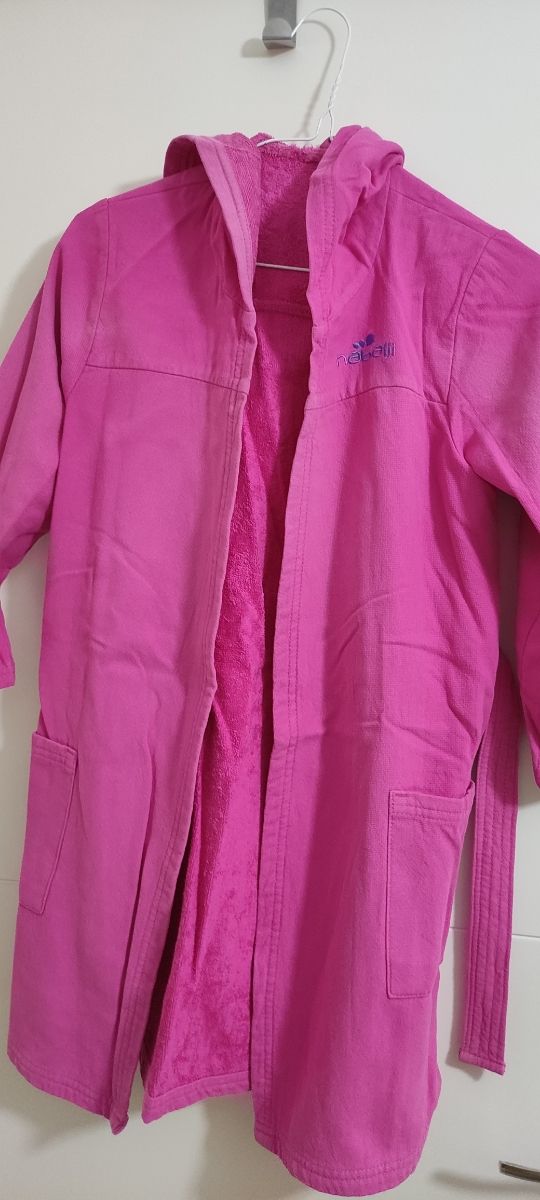 Albornoz niña 8 años marca Nabaiji