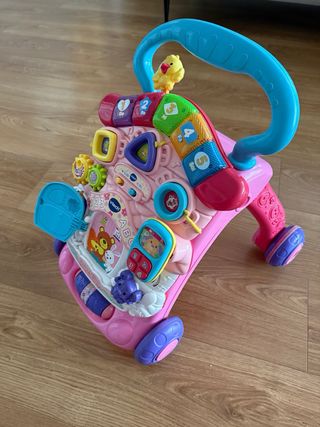 Correpasillos VTech rosa con actividades