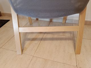 Sillón Ikea gris madera