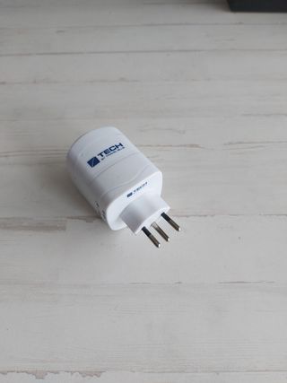 Adaptador de viaje universal Travel Blue