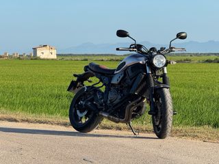Yamaha XSR 700 - 2018 A2 IXIL RACE (con extras)