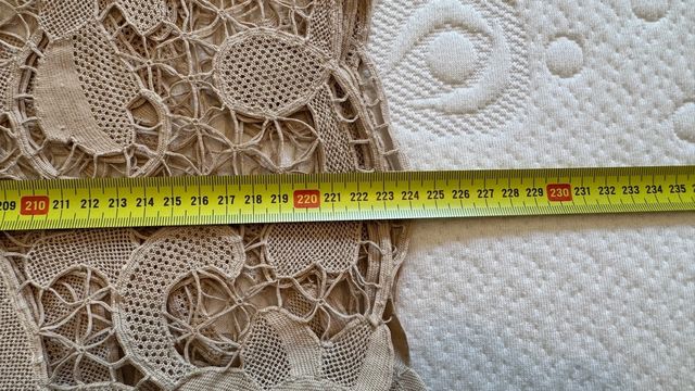 Copriletto ricamato a mano Burano Venezia