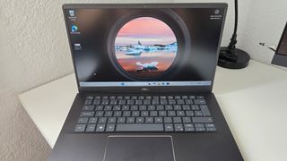 Portátil Dell Vostro 5402 Intel i5 16GB RAM