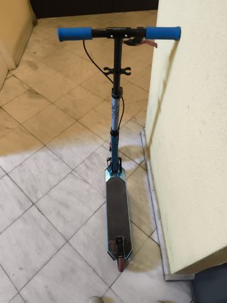 Patinete Decathlon Superhéroes con Freno