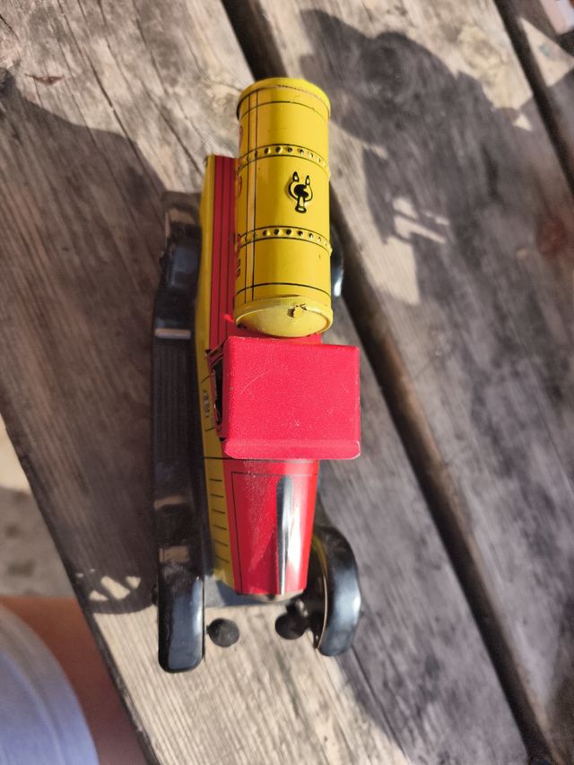 Camión de juguete metálico Gas-Oil