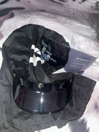 Casco de Moto Negro con Forro Amarillo