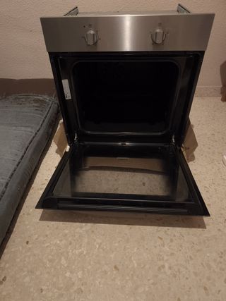 Horno de cocina empotrable Zanussi