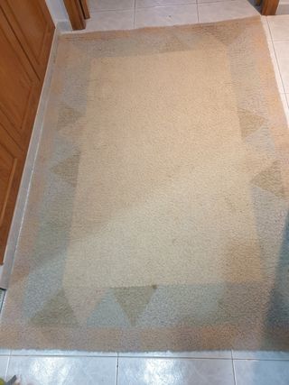 Alfombra beige y gris 138x198 cm