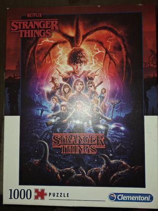 Puzzle Stranger Things 1000 Piezas Clementoni