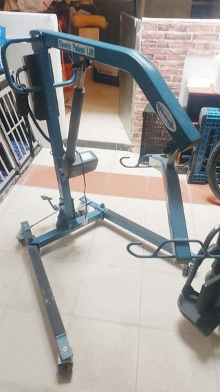 Grúa para personas con movilidad reducida