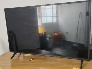 Smart TV LG 42 Negra