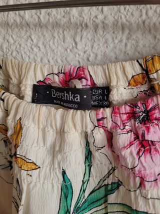 Camisa floral Bershka multicolor