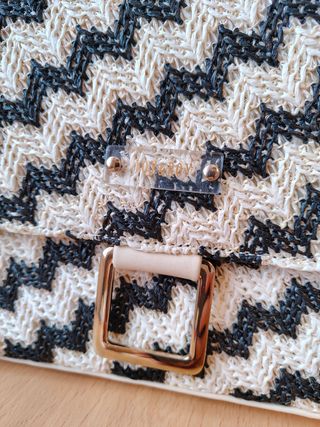 Bolso Joy & Roy blanco y negro.