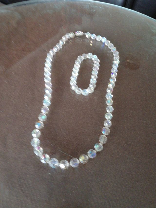 Collar y pulsera de cristal de roca auténtico