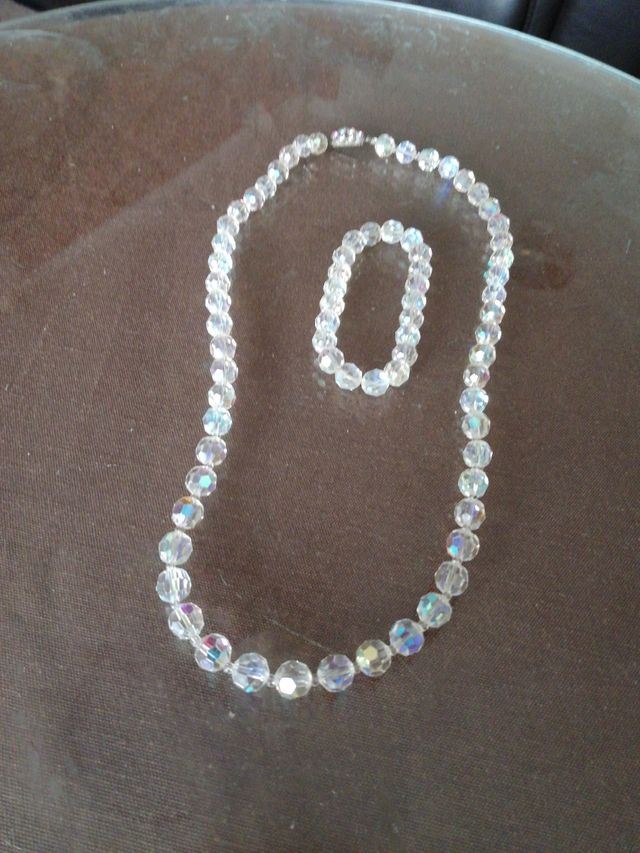 Collar y pulsera de cristal de roca auténtico