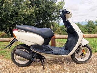 Yamaha Neos 50cc Blanco