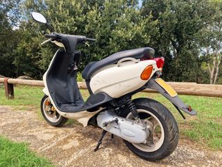 Yamaha Neos 50cc Blanco