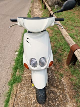 Yamaha Neos 50cc Blanco