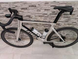 Bicicleta Factor ONE