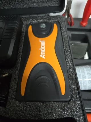 Multi jump starter andowl d28