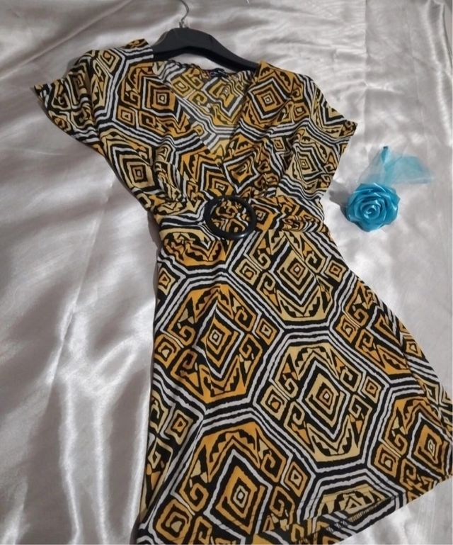 Maglietta ONNO fantasia geometrica