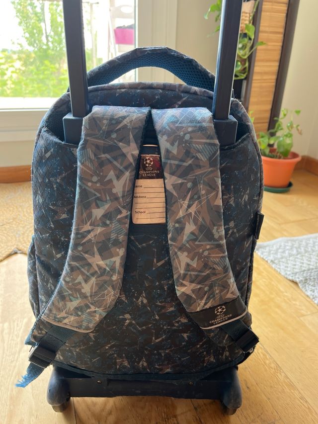 Mochila con ruedas UEFA Champions League