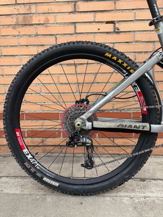 Bicicleta Enduro Giant Reign 27.5 – Fox 36, SRAM