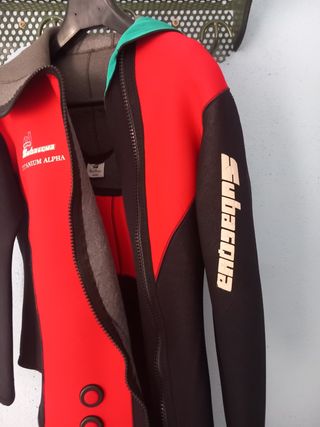 Traje de buceo Subacqua de hombre talla 5.