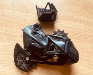 Desviador Trasero SRAM GX AXS 12v sin batería.