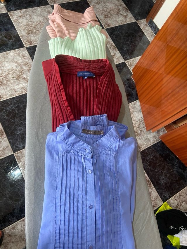 4 blusas manga larga mujer Adolfo Domínguez