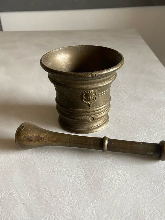 Antico Mortaio Bronzo con Pestello