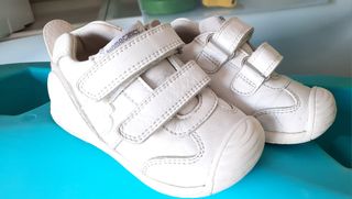 Zapatillas Biomecanics Blancas Talla 22