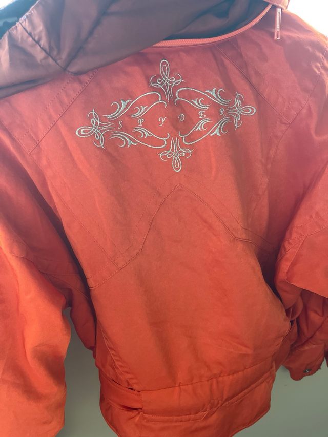 Traje de esquí naranja con capucha talla 38