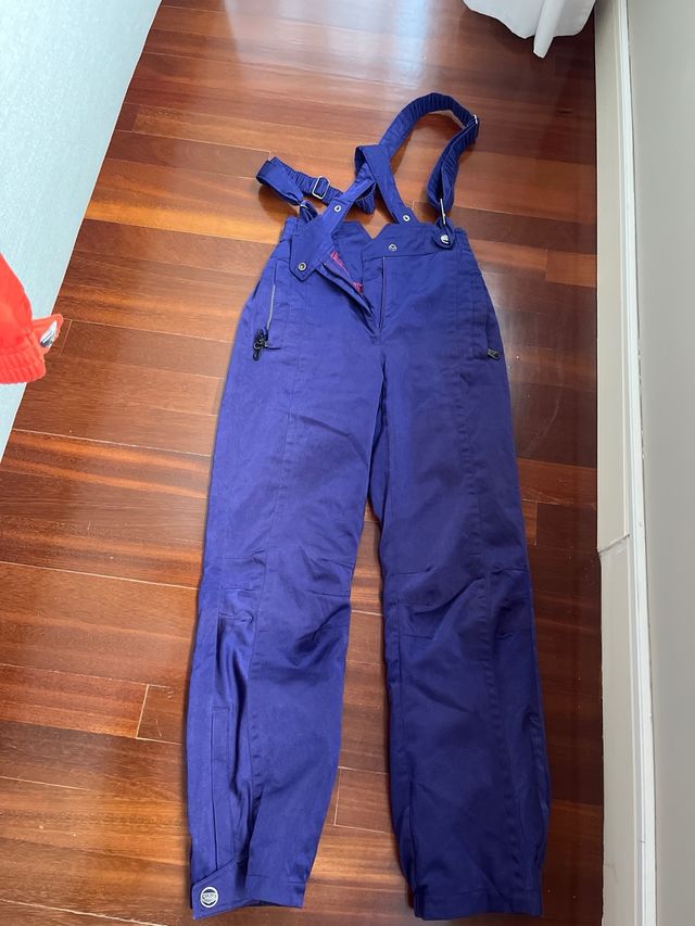 Traje de esquí naranja con capucha talla 38