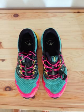 Asics Fujitrabuco Sky Mujer Talla 39.5