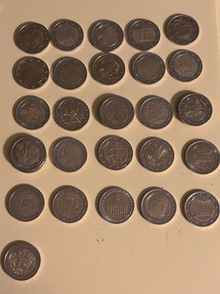 Colección de 25 monedas de 2 euros