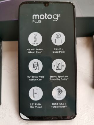 Motorola G8 Plus, tripla fotocamera 