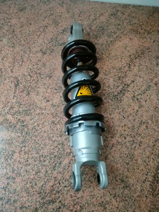 Amortiguador Yamaha MT09 Original