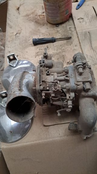 Colector y Carburador R8 R12