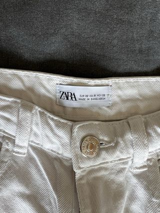 Pantalón vaquero blanco cropped