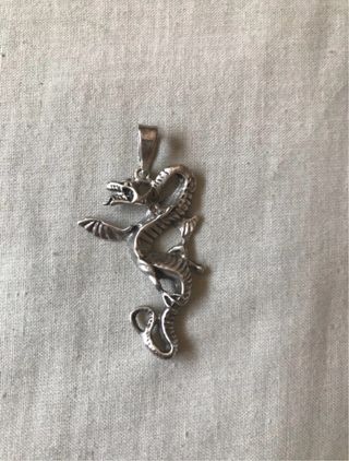 Colgante Dragón Plata Hombre