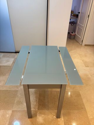 Mesa de cocina metal y cristal