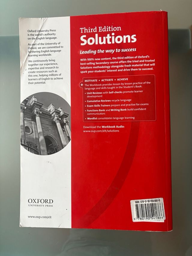 Solutions Third Edition - Pre-Intermediate