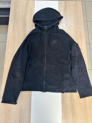 Sudadera Nike Negra con Capucha y Cremallera