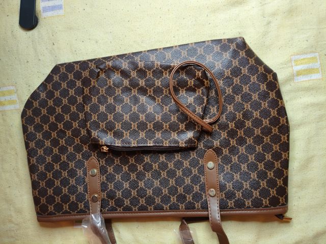 Bolso de mano estampado + mini bolso