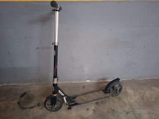 Patinete Decathlon marca Oxelo Mid 7