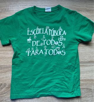 Camiseta infantil verde educación pública 3/4 años