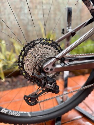 BICICLETA MONTAÑA ORBEA OIZ M10 2022 + POTENCIOMET